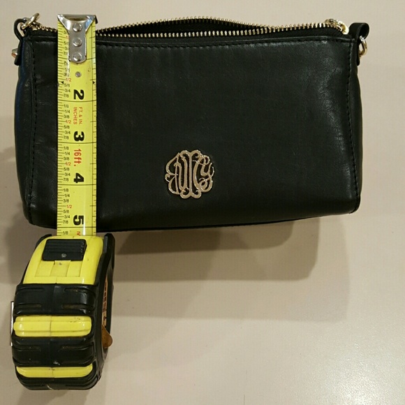 Juicy Couture Leather Shoulder Bag - Picture 7 of 8